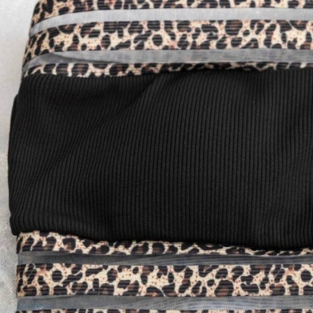 Ribbed Leopard Trim Bandeau High Waisted Bikini Swimsuit. - Picture 6 of 7
